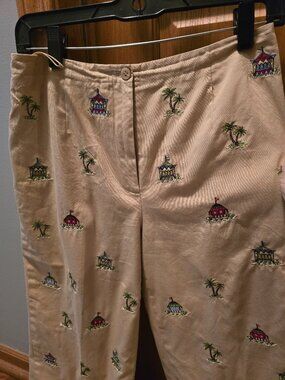 Talbots size 6 chino type Mediterranean inspired decorations crop pant